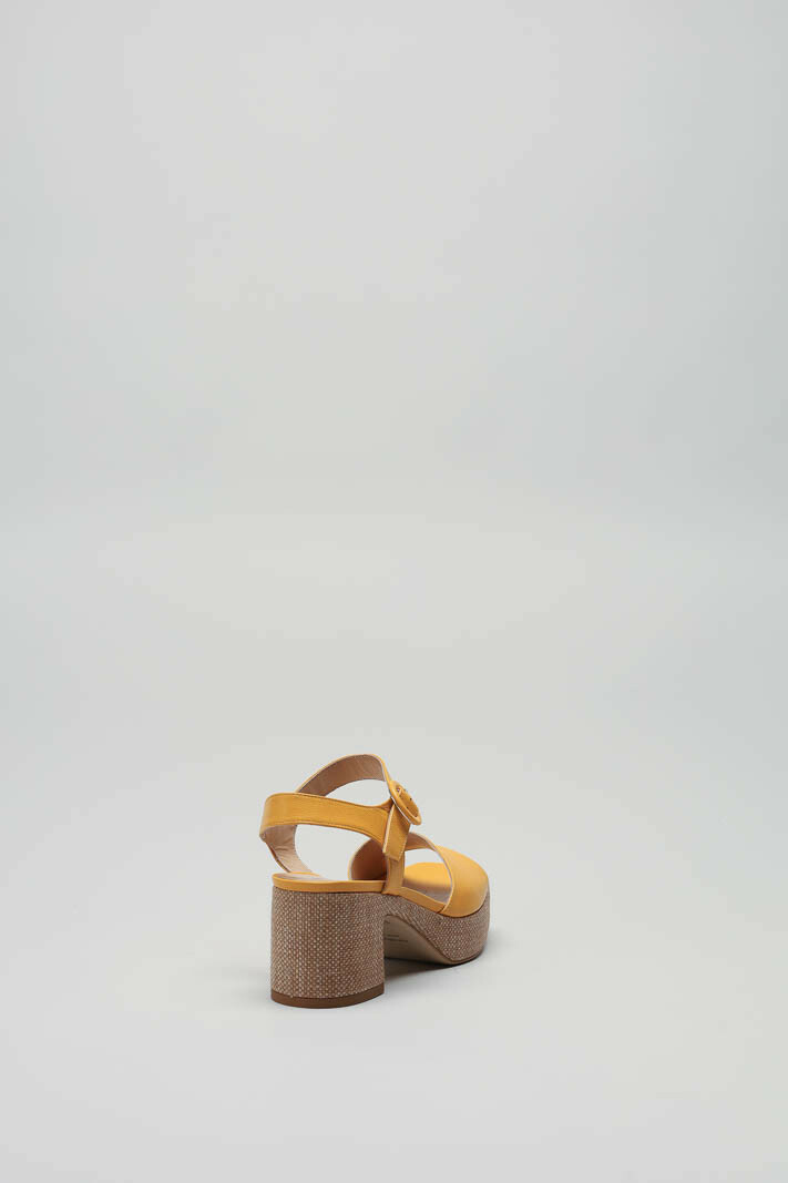 Geel Sandaal hak image