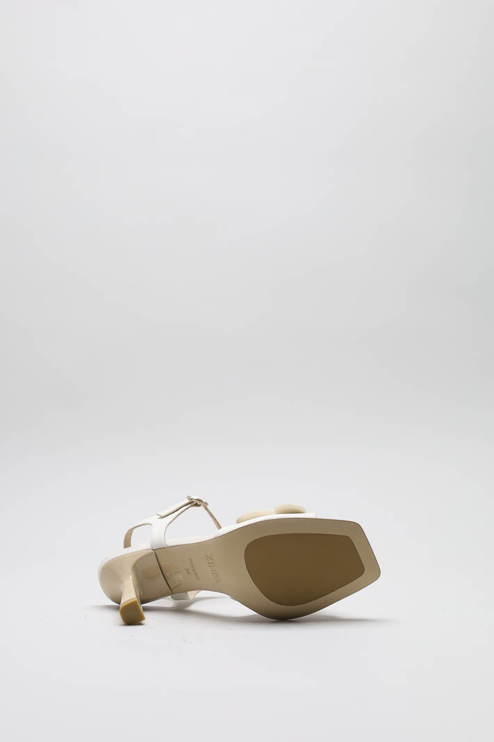 Ecru Sandaal hak image