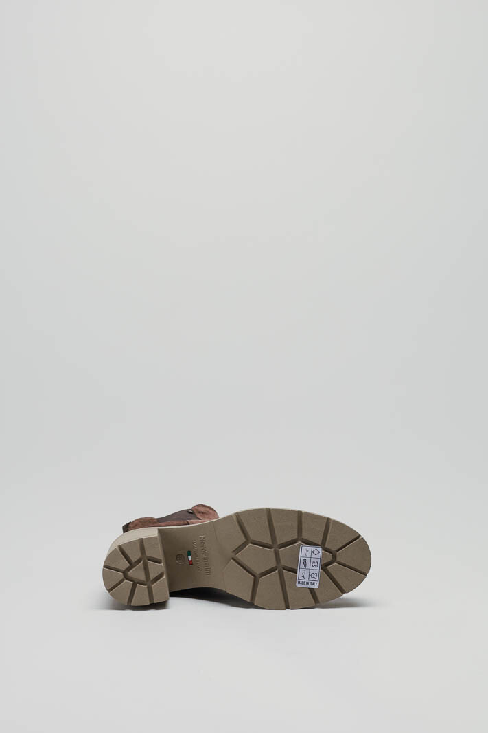 Bruin Enkellaars hak image