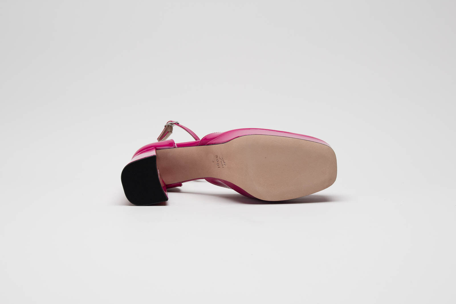 Fuchsia Pump image