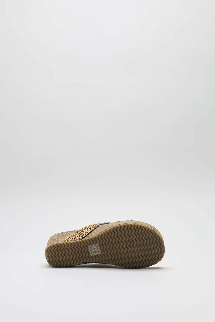 Beige Slipper image