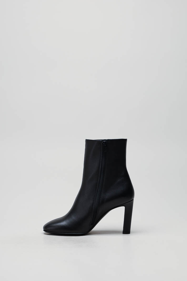 Zwart Enkellaars hak image