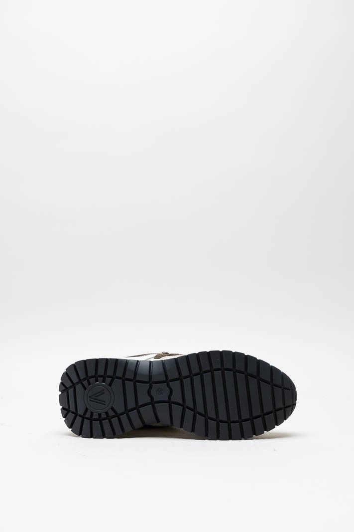 Lichtbeige Sneaker image
