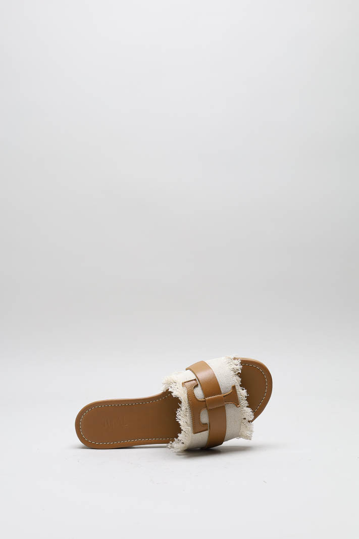 Bruin Slipper image