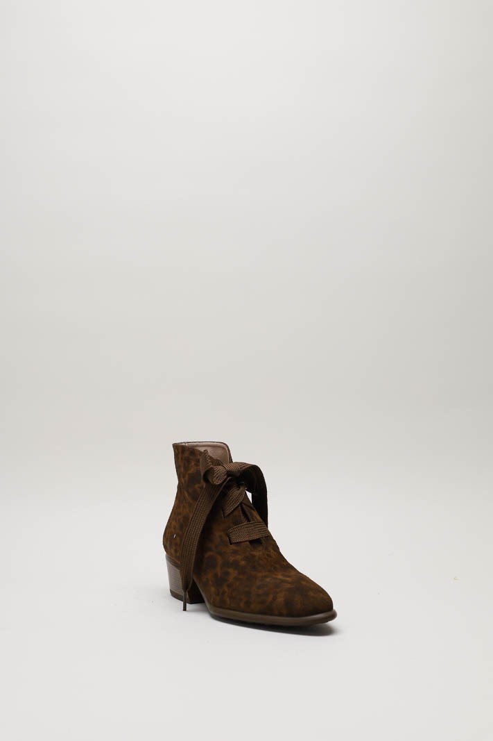 Bruin Enkellaars hak image