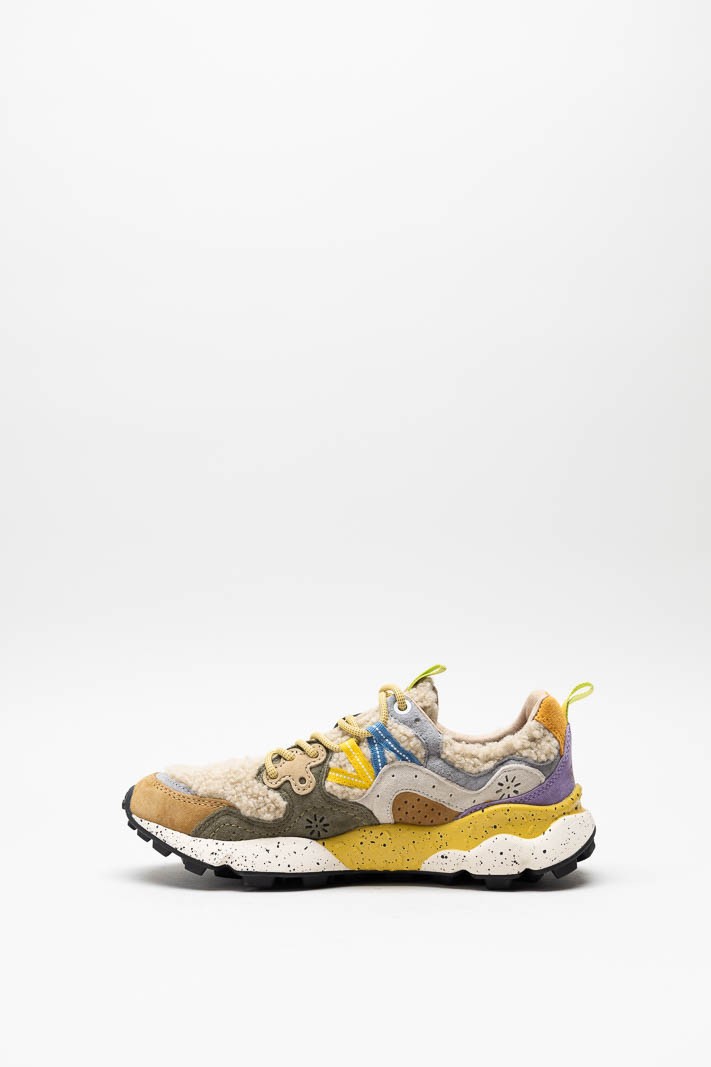 Multi Sneaker image