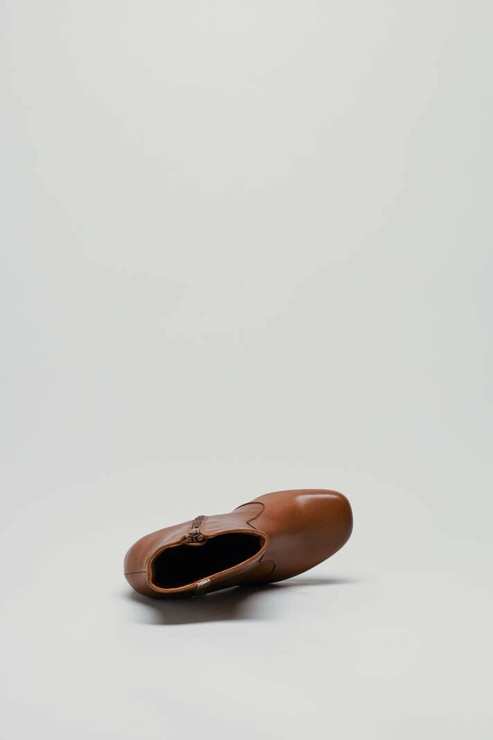 Cognac Enkellaars hak image