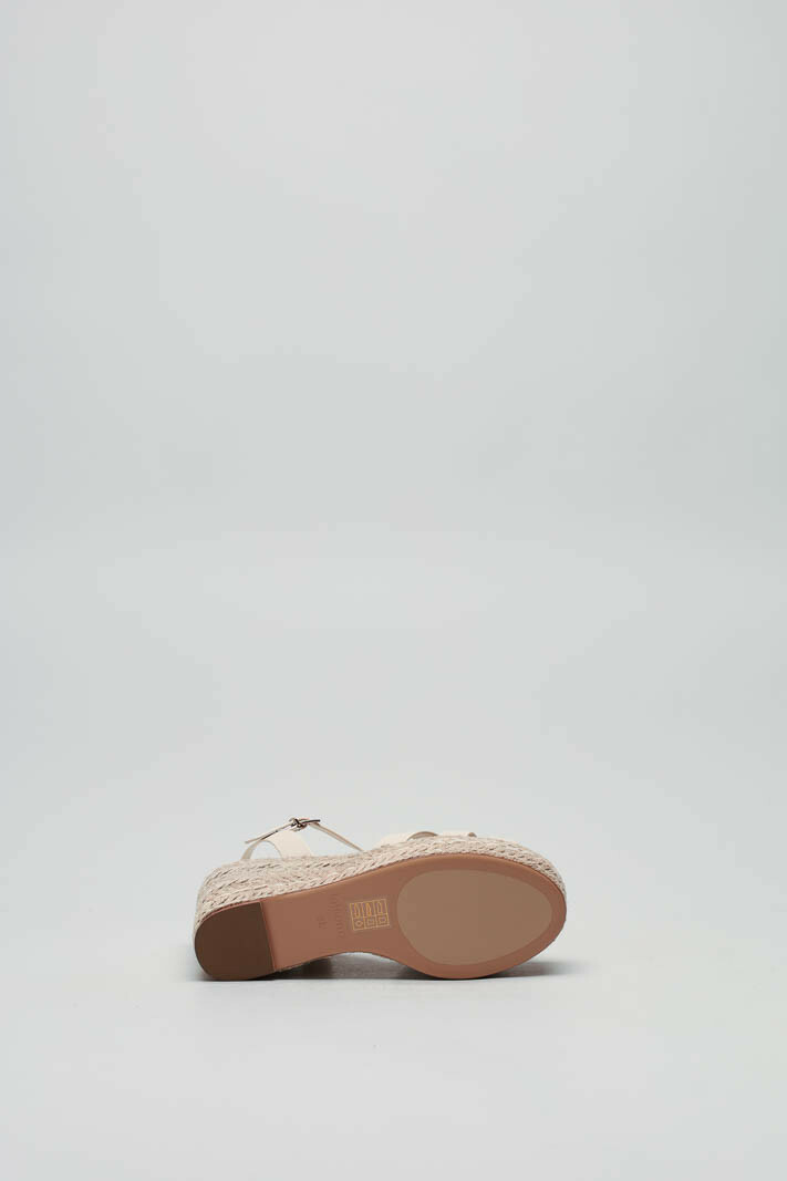 Ecru Sandaal sleehak image