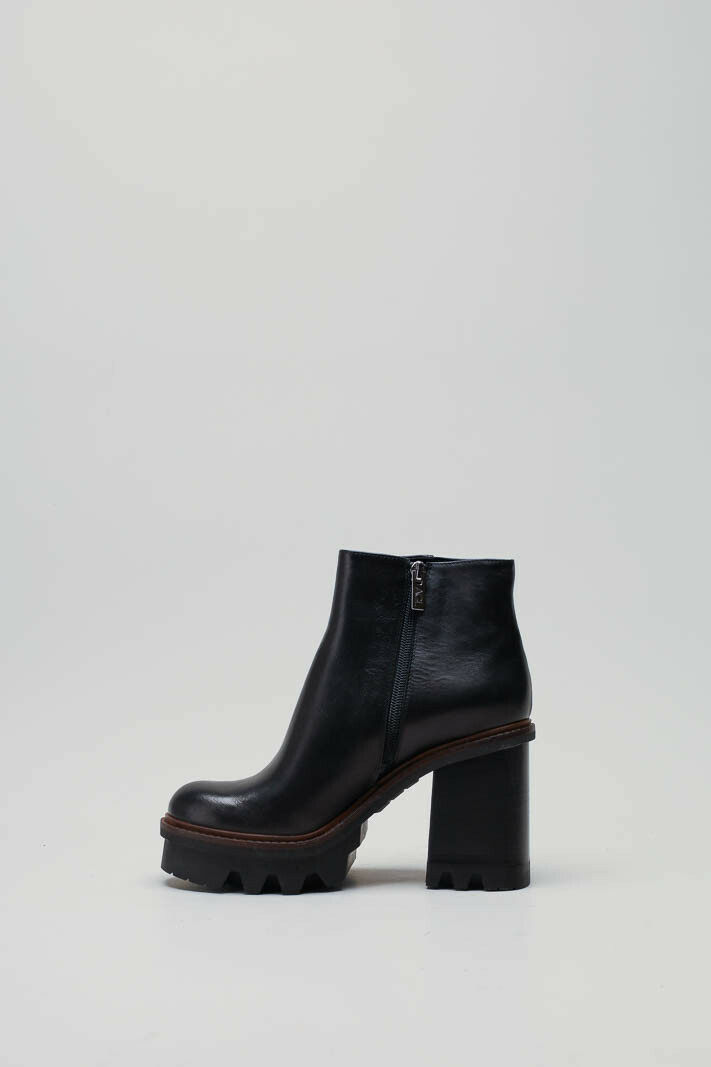 Zwart Enkellaars hak image