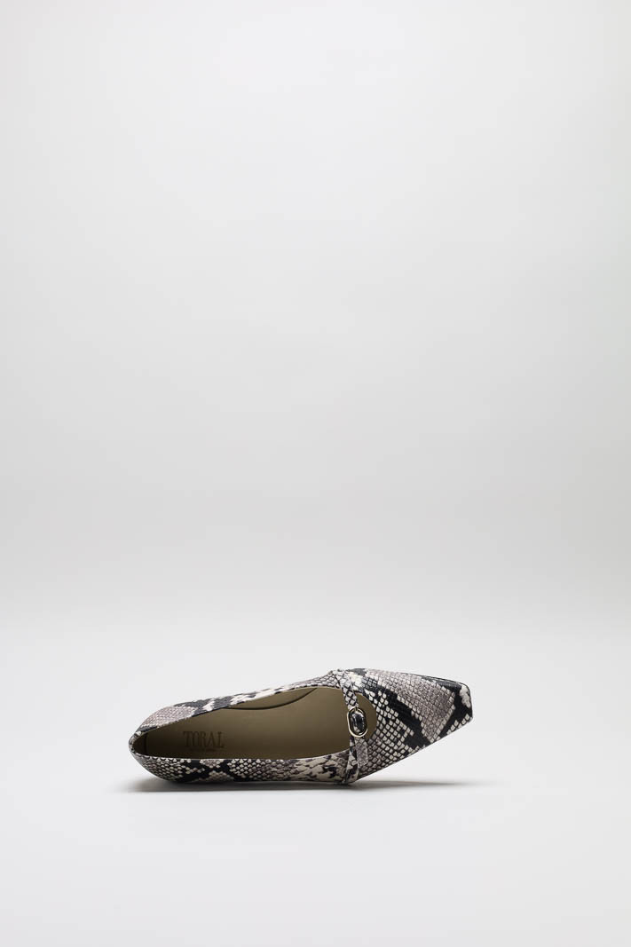 Greige Ballerina image