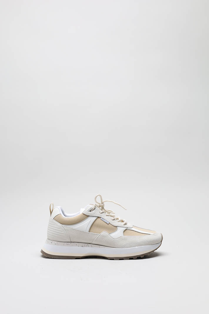 Beige Sneaker