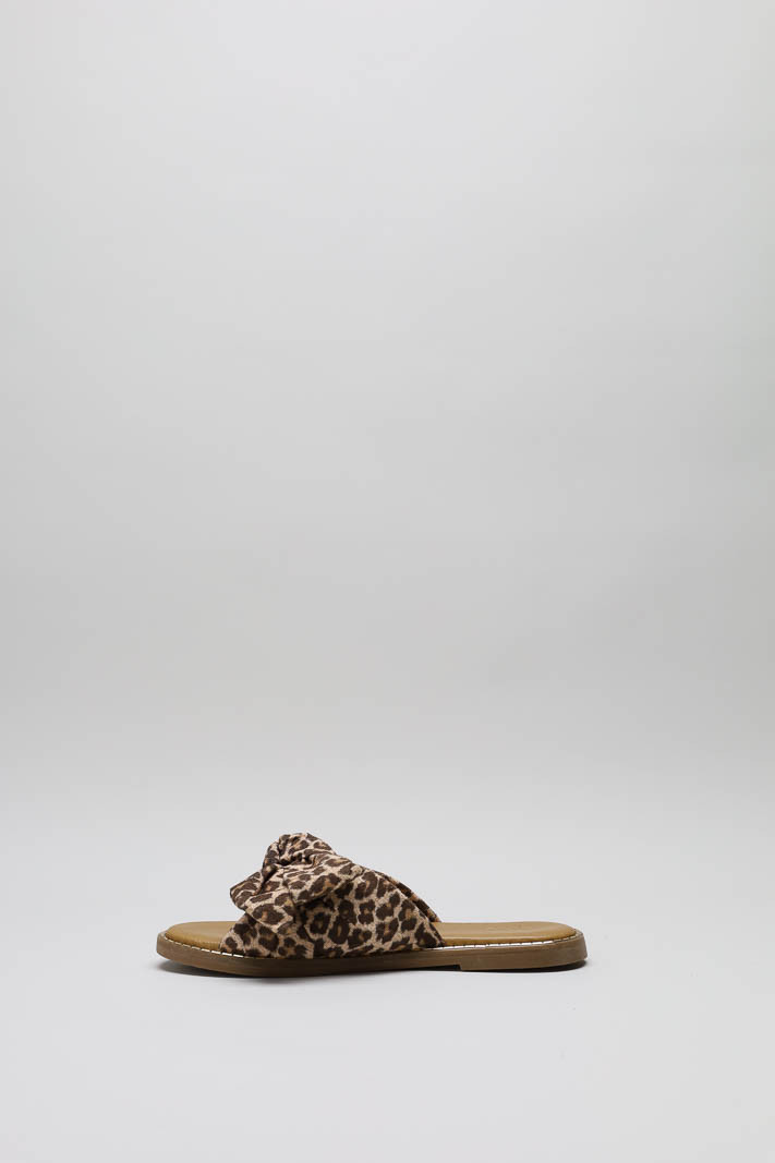 Beige Slipper image