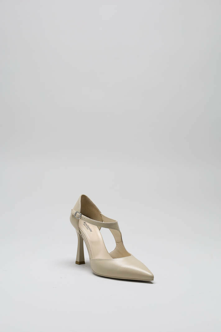 Beige Pump image