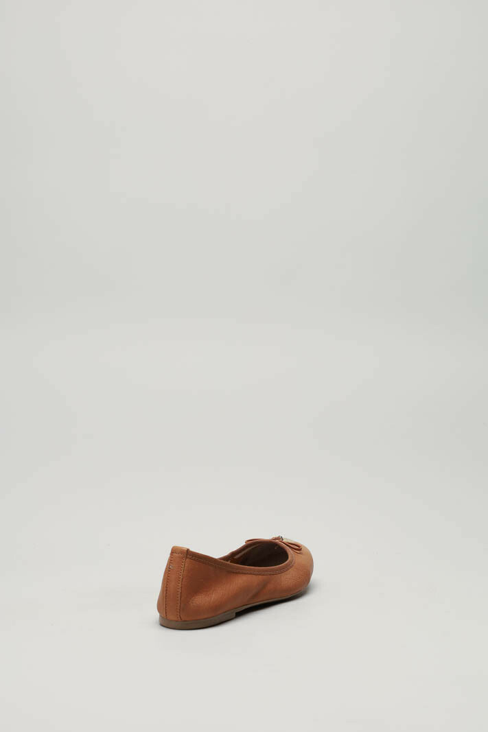 Cognac Ballerina image