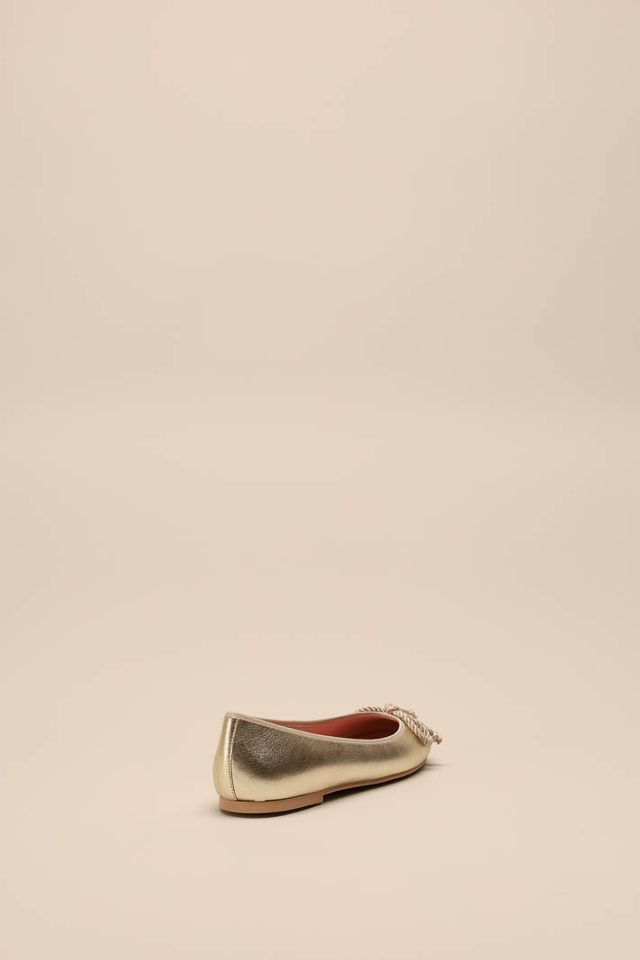 Goud Ballerina image