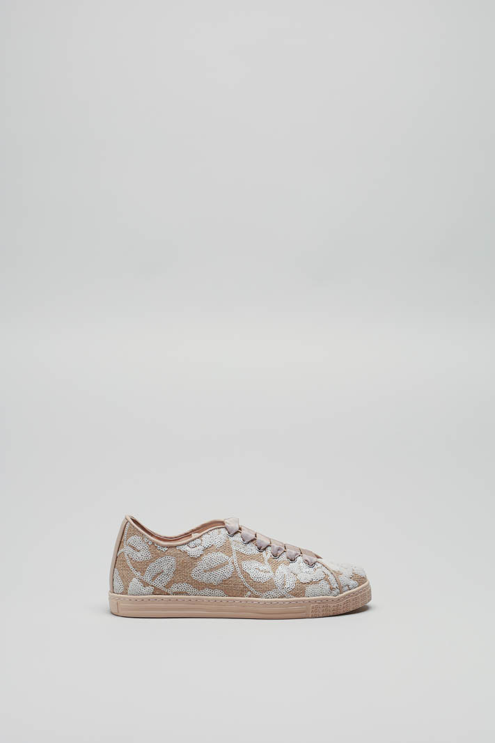 Beige Sneaker