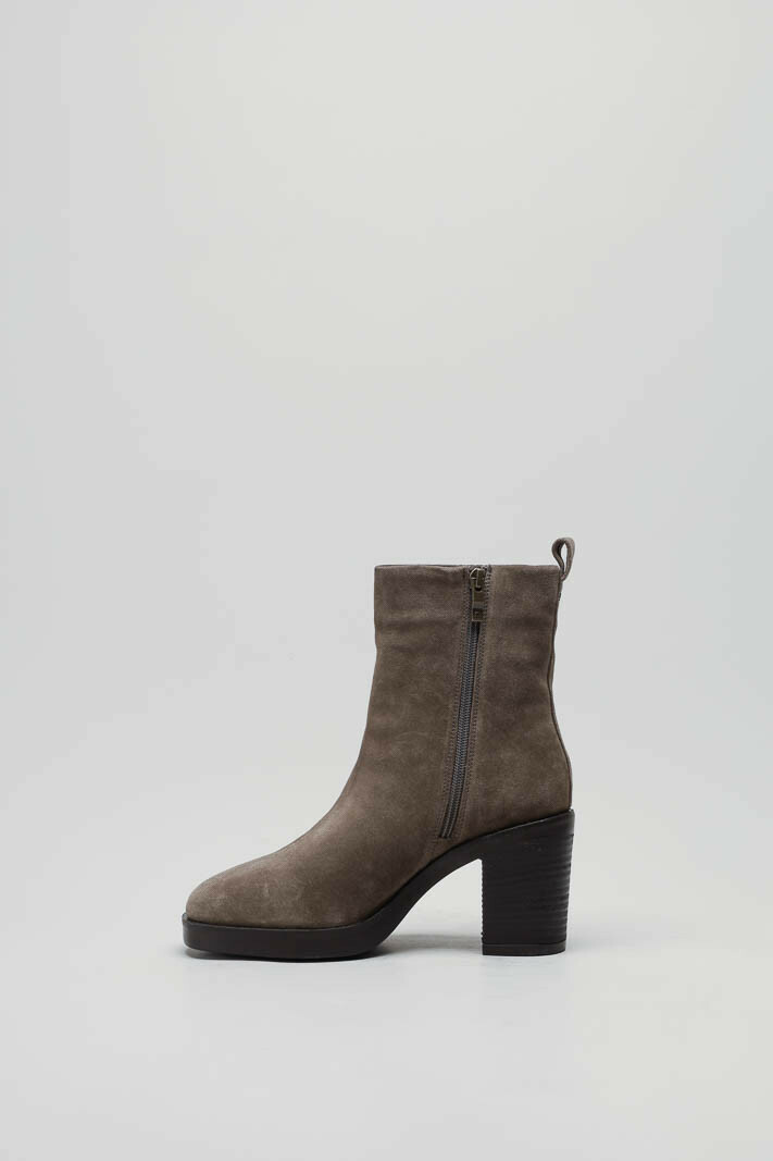 Taupe Enkellaars hak image