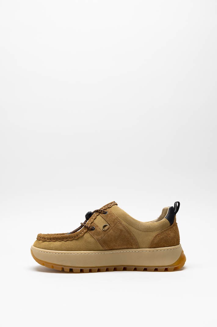 Camel Sneaker image