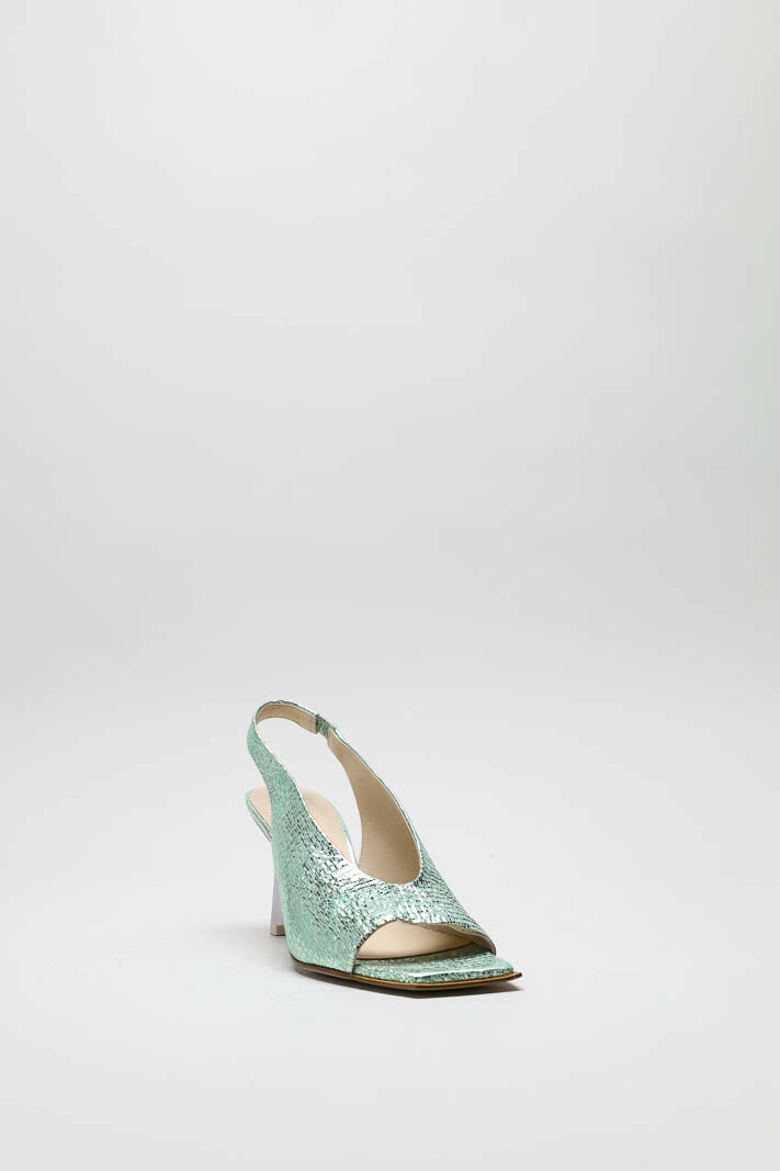 Lichtgroen Pump image