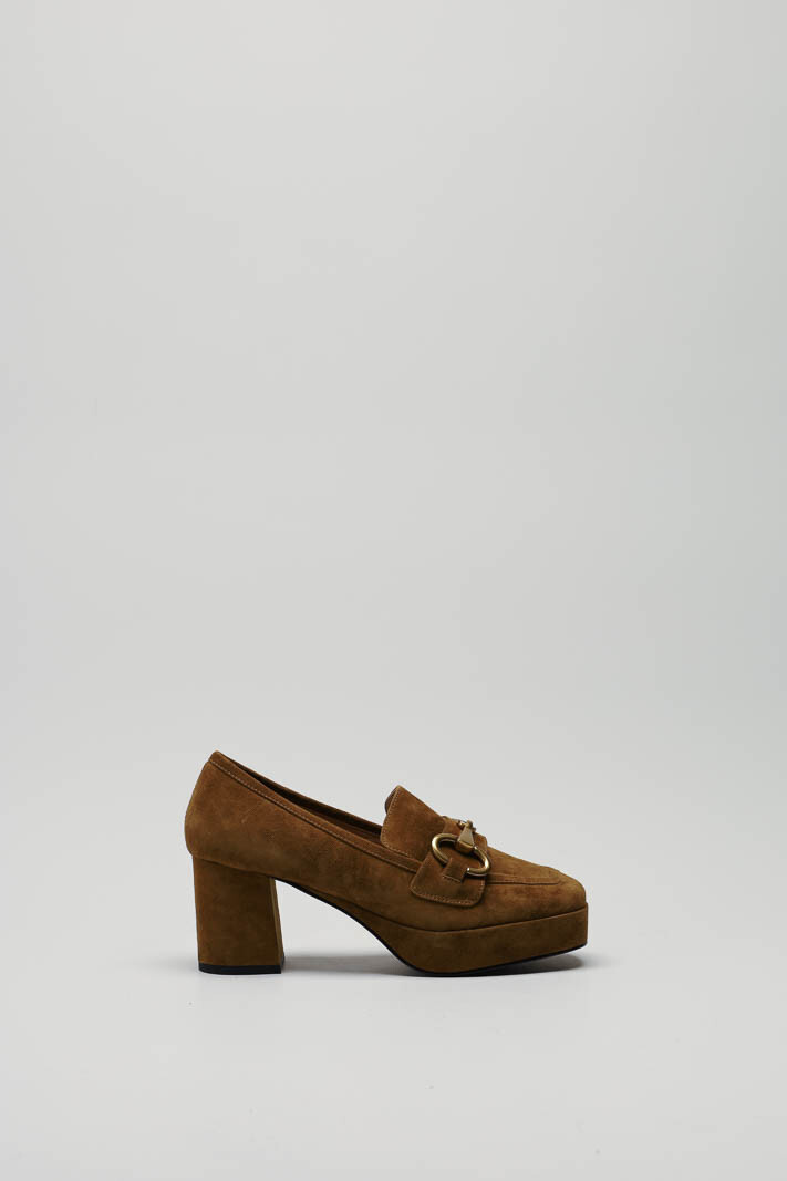 Cognac Pump