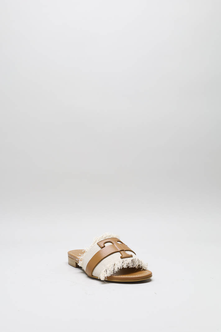 Bruin Slipper image