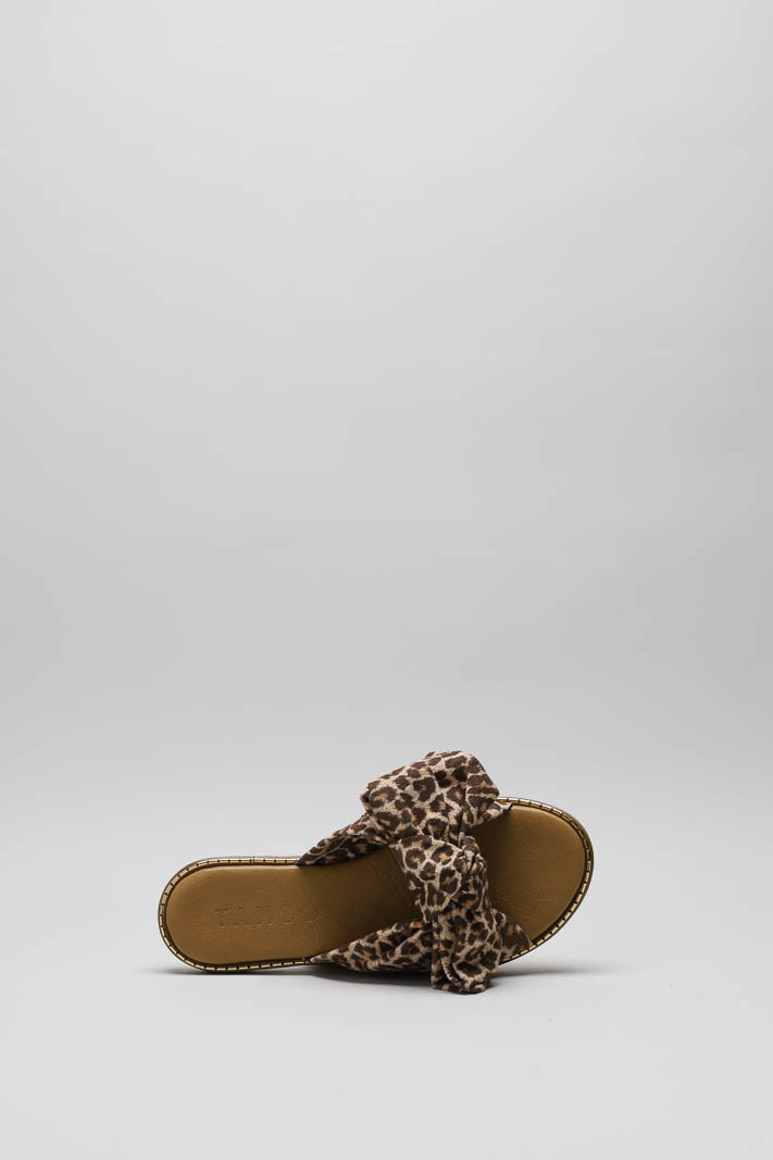 Beige Slipper image