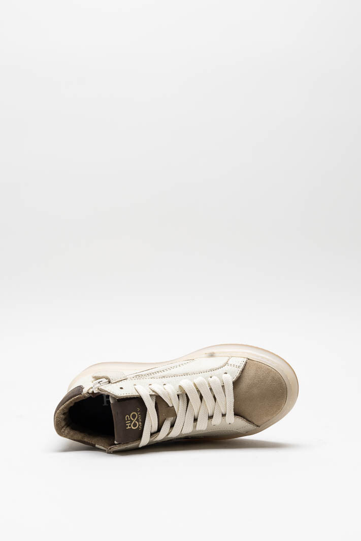 Lichtbeige Sneaker image