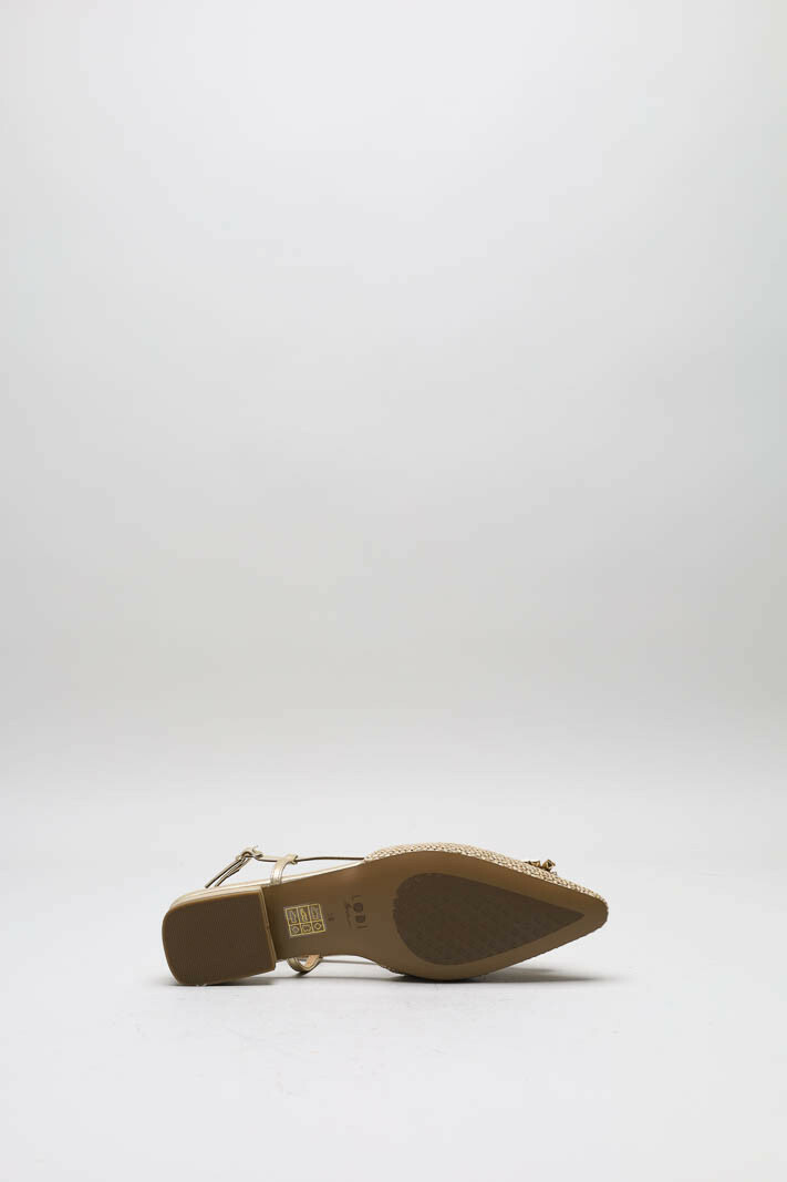 Beige Ballerina image