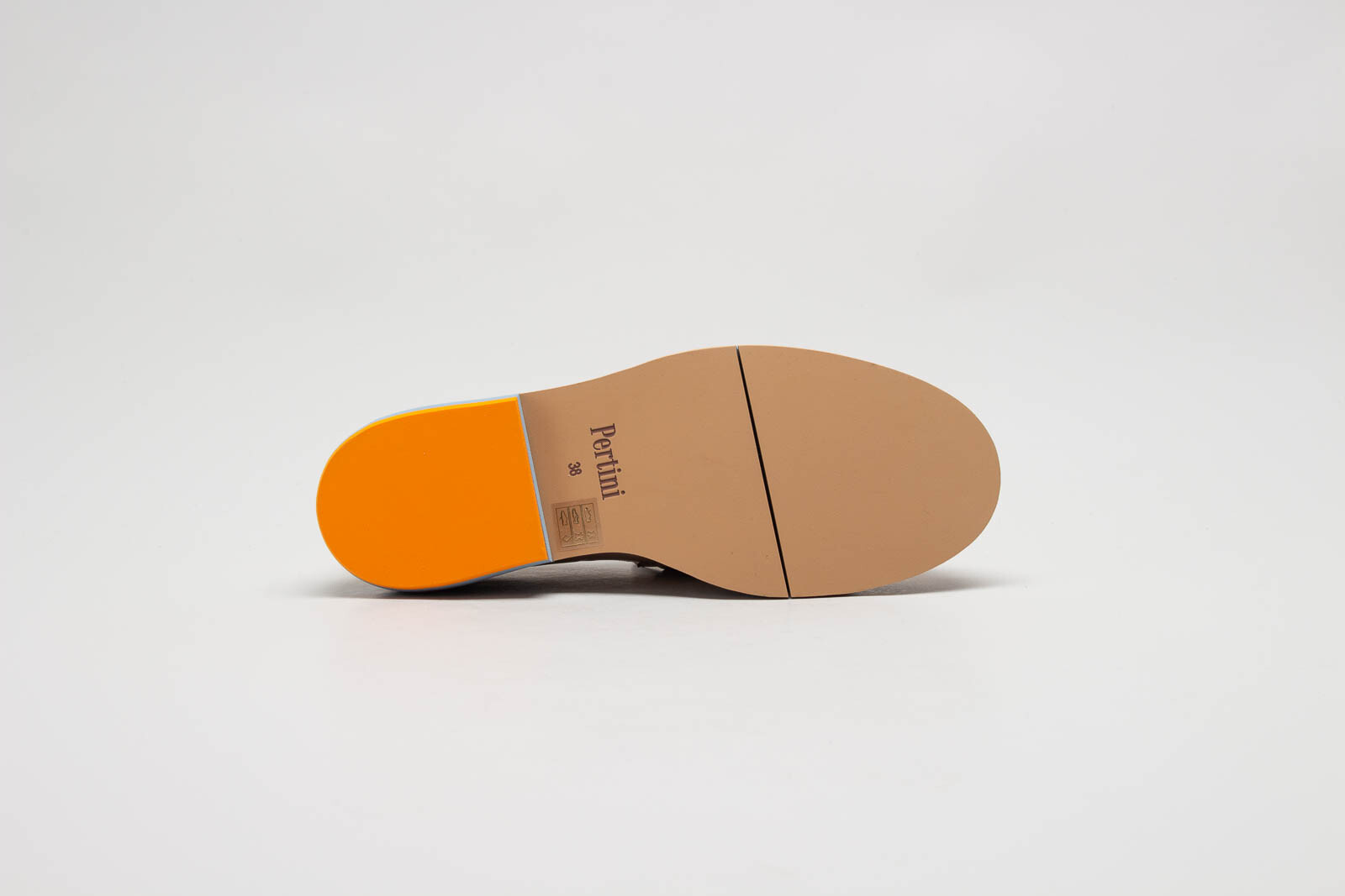 Beige Instapper image