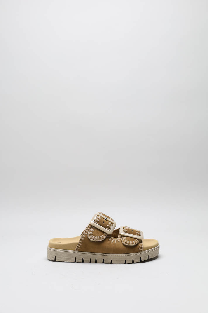 Camel Slipper