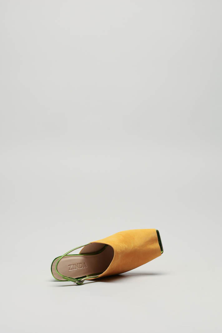 Geel Sandaal hak image