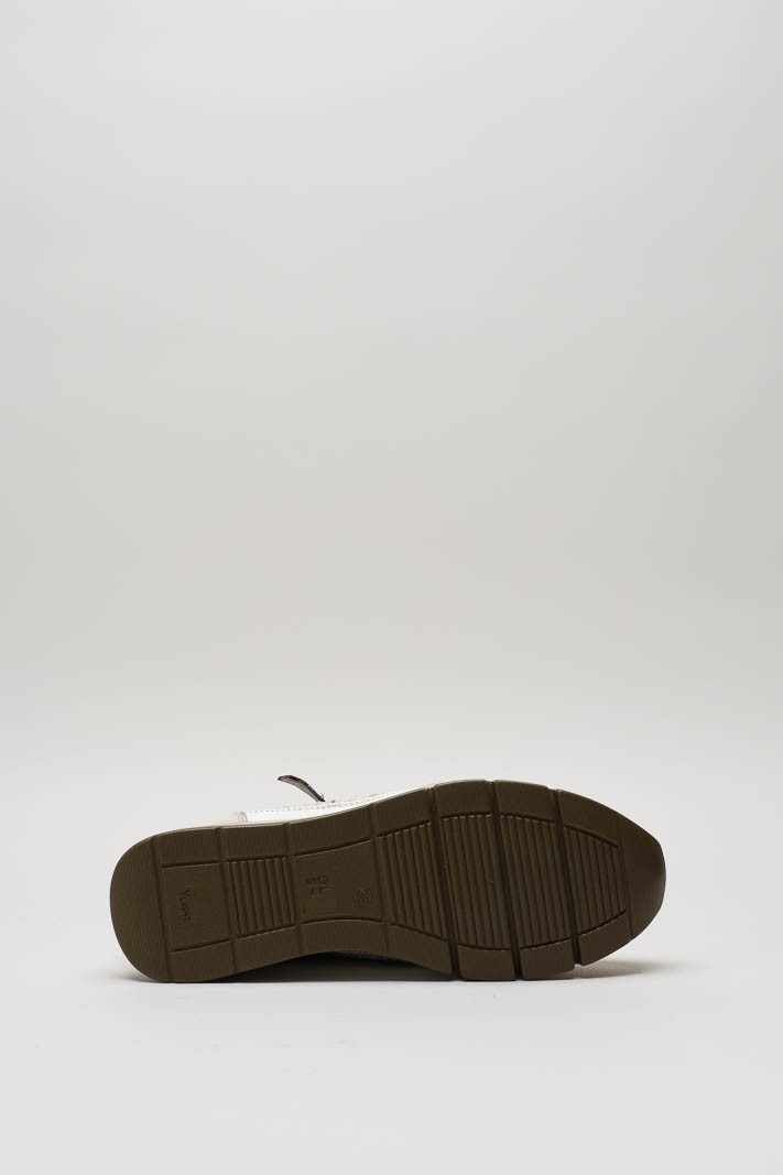 Lichtbeige Sneaker image