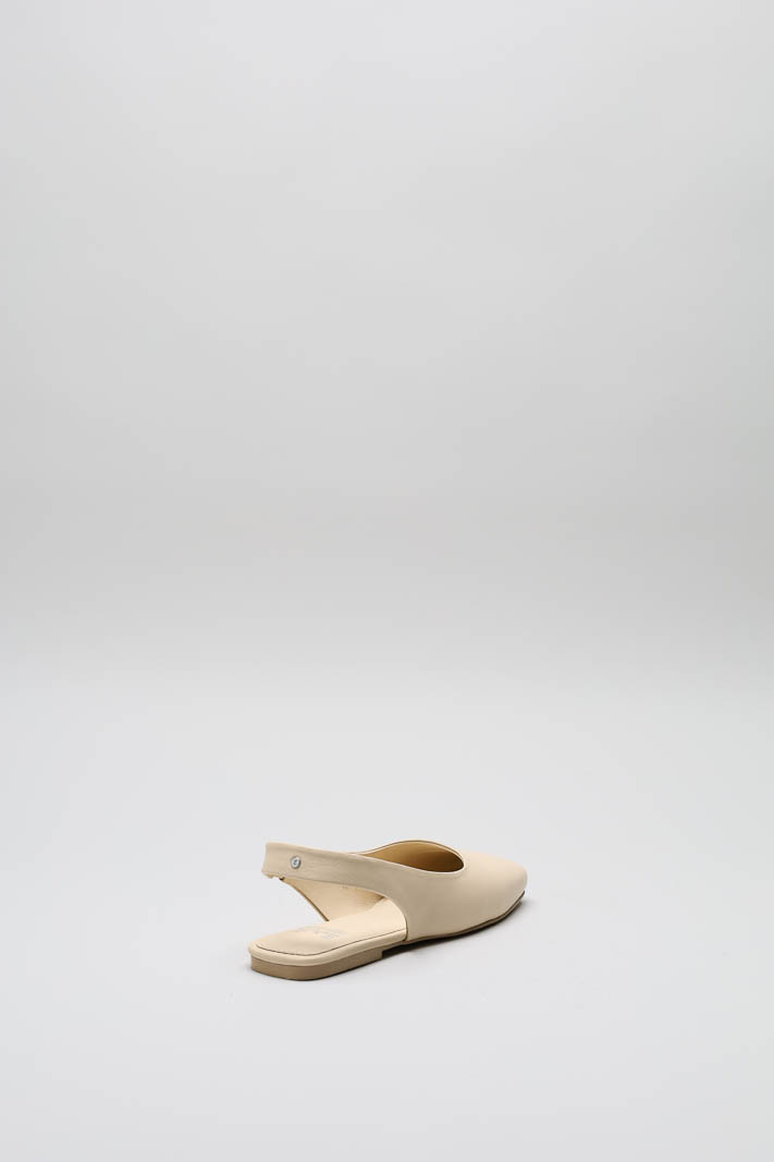 Nude Ballerina image