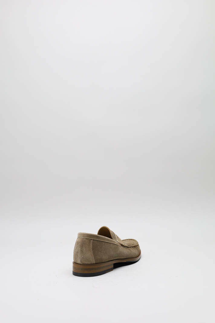 Taupe Mocassin image
