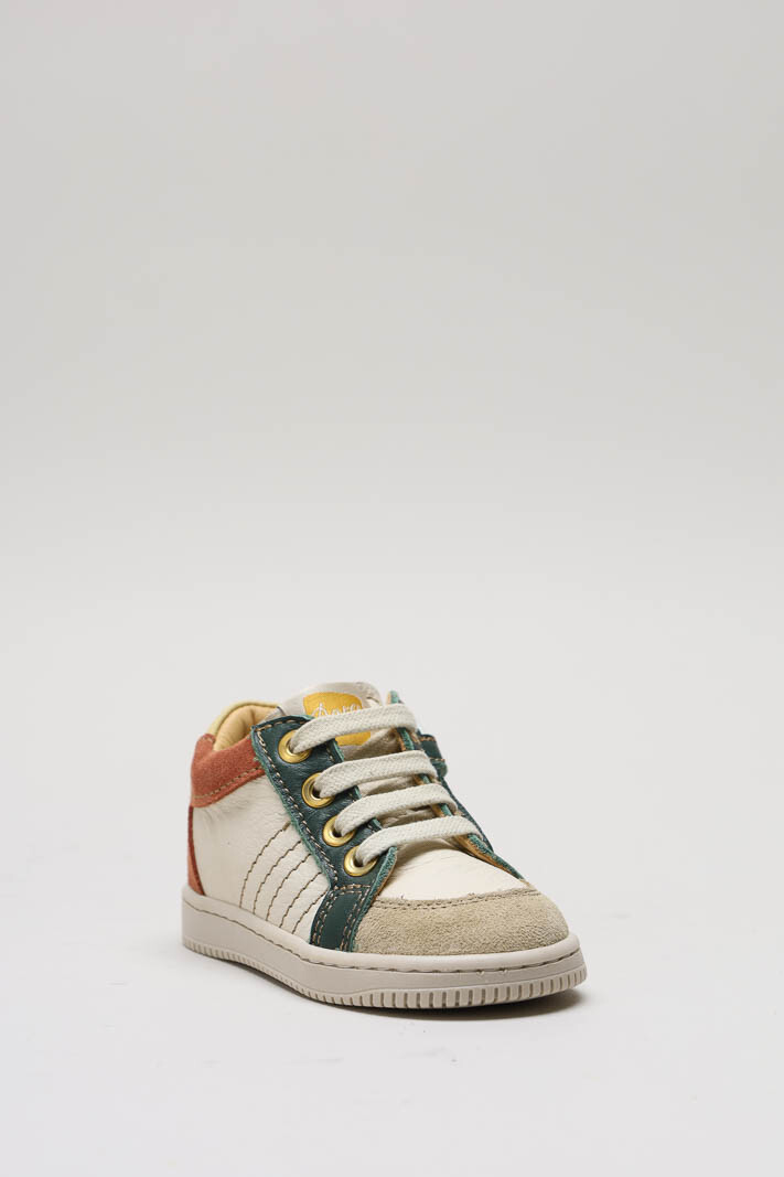 Ecru Sneaker