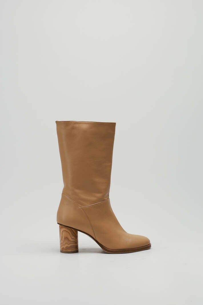 Camel Laars