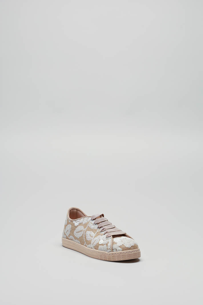 Beige Sneaker