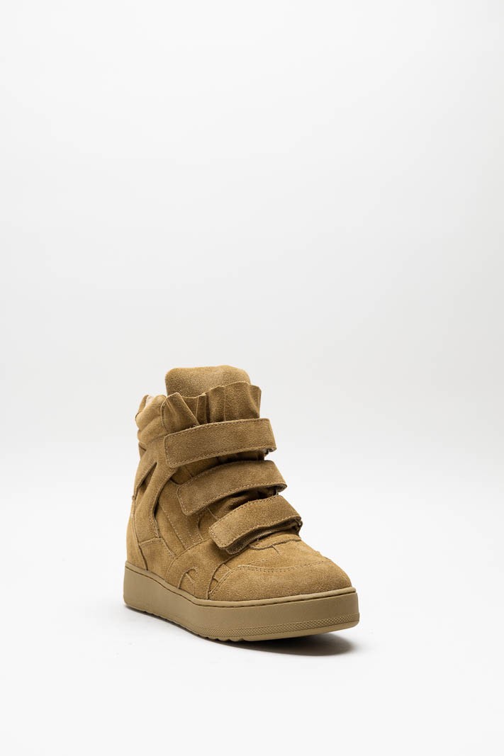 Camel Sneaker image
