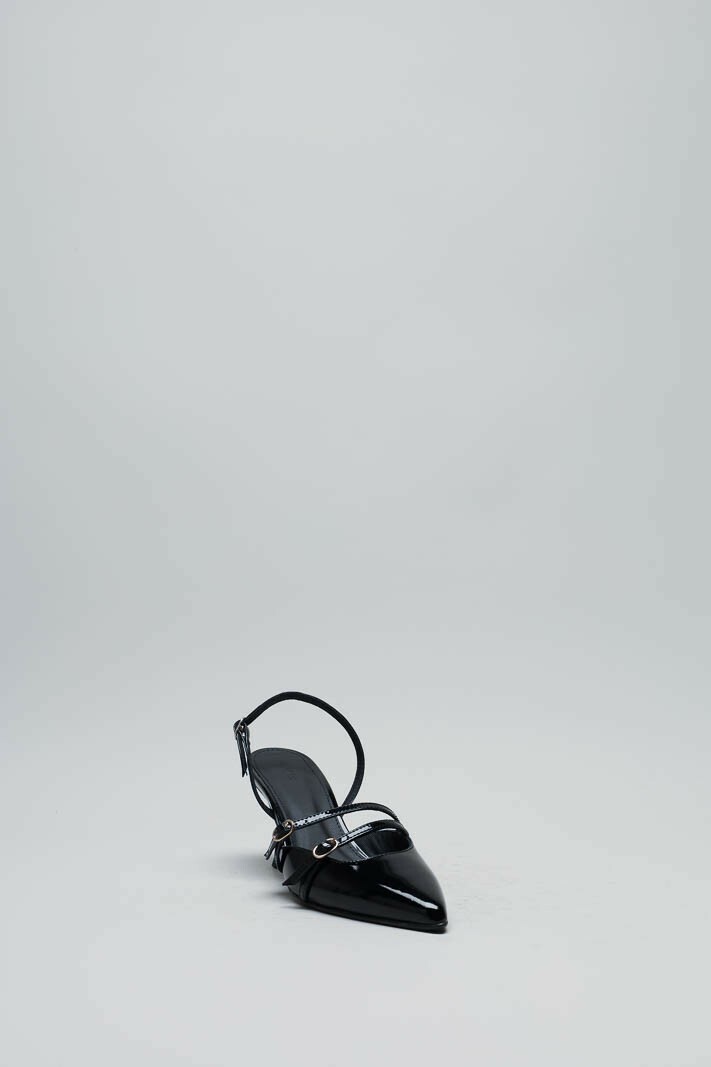 Zwart Pump