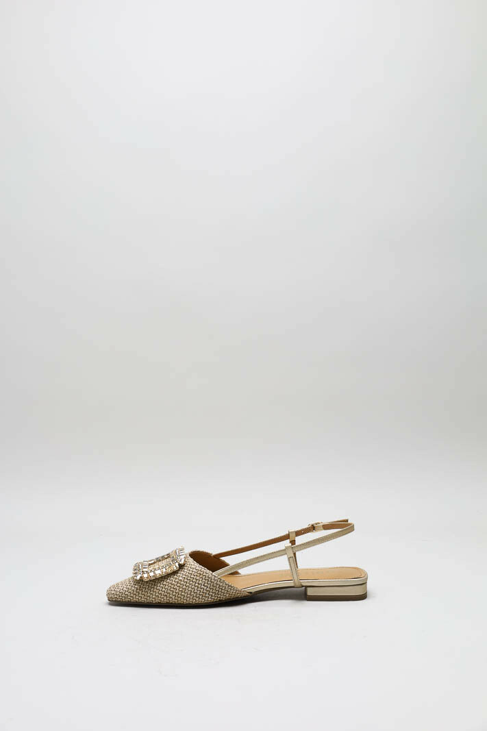 Beige Ballerina image