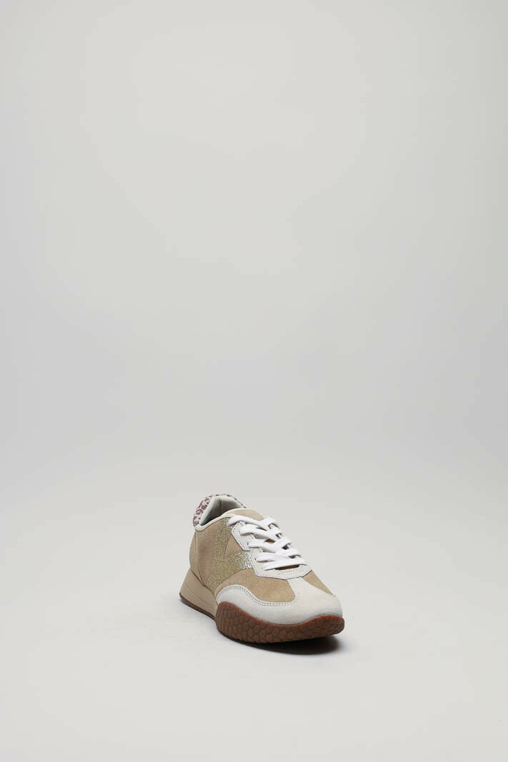 Beige Sneaker
