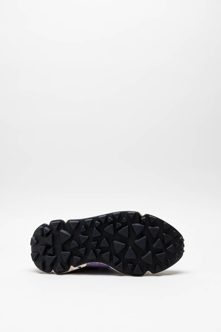 Multi Sneaker image