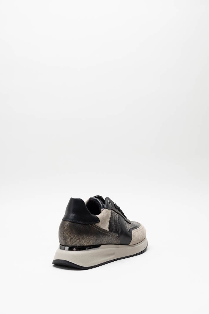 Taupe Sneaker image